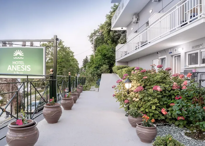 Отель Anesis Платамонас