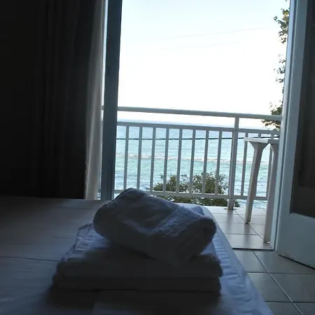 Anesis Hotell